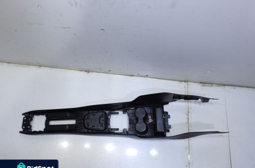 TUNEL ŚRODKOWY VW POLO V