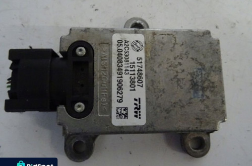 MODUŁ SENSOR ESP FIAT CROMA II 51748607