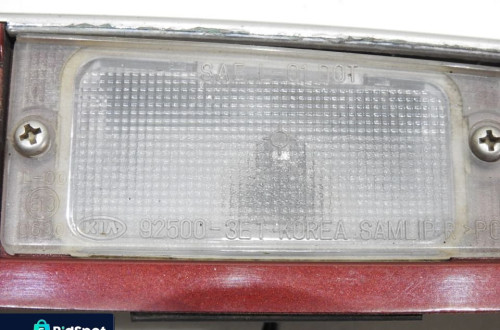 LISTWA BLENDA KLAPY TYŁ R1 KIA SORENTO I
