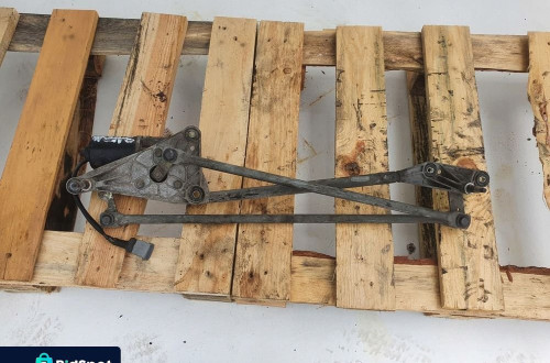 Renault Safrane MECHANIZM WYCIERACZEK Przód