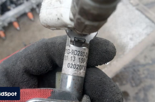mazda ford wtrysk wtryskiwacz listwa wtryskowa 0280156155 1s7g-9d280-da