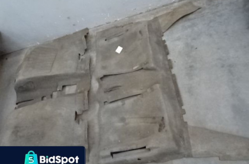 DYWAN WYKŁADZINA PODŁOGA VW PASSAT B2 KOMBI NR153