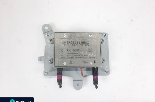 WZMACNIACZ ANTENOWY 2118200885 MERCEDES S W221