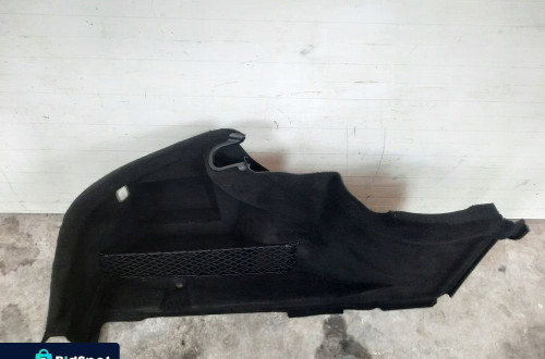 BOCZEK BAGAŻNIKA LEWY MERCEDES S W221