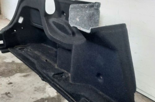 BOCZEK BAGAŻNIKA LEWY MERCEDES W212 EUROPA SEDAN