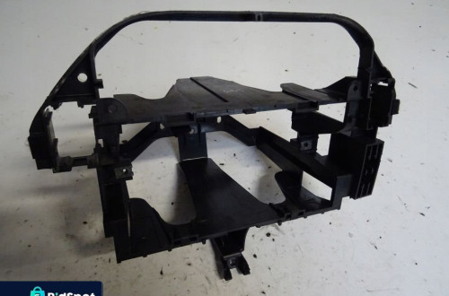 RAMKA ŚRODKOWA KONSOLI FORD C-MAX 3M5118A998-AD