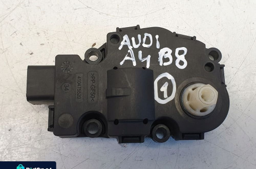 Audi A4 B8 SILNICZEK NAGRZEWNICY K9749005