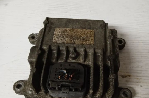 STEROWNIK POMPY WTRYSKU OPEL ISUZU 1.7 16267710