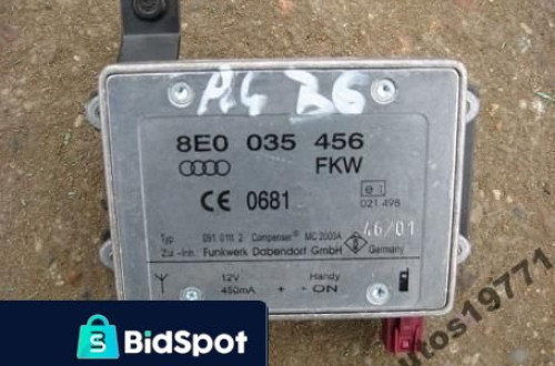 AUDI A4 B6 KOMBI 01-04r. WZMACNIACZ 8E0035456