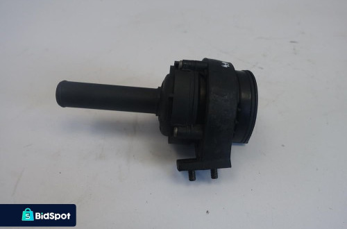 Mercedes W216 DODATKOWA POMPA WODY 17201-0R011
