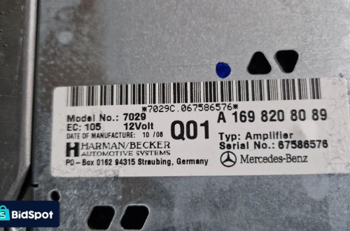 MERCEDES A KLASA W169 B KLASA W245 WZMACNIACZ HARMAN BECKER A1698208089