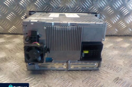 BMW 1 E90 E91 E87 RADIO NAVI 9138444