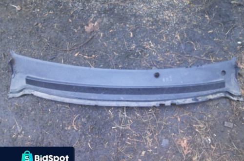 Podszybie plastikowe Ford Focus mk2 4M51A02216AG WERSJA EUROPEJSKA POSIADAM DWIE SZTUKI