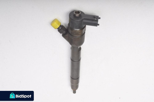 HYUNDAI I30 1.6 D WTRYSK 33800-2A900  0445110320