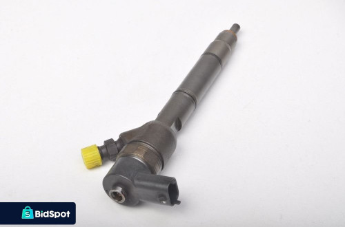 HYUNDAI I30 1.6 D WTRYSK 33800-2A900  0445110320