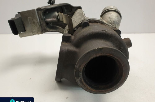 BMW E87 2.0 D TURBOSPRĘŻARKA turbo 7810199
