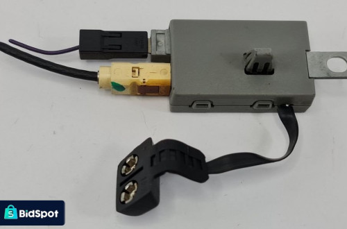 WZMACNIACZ ANTENY VOLVO XC90 30752097