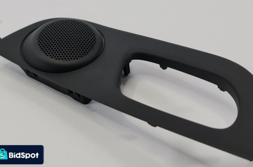 RAMKA OSŁONA KLAMKI DRZWI PRAWY TYŁ CITROEN C6 I