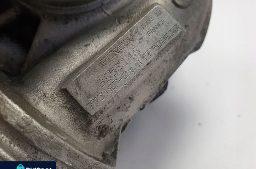 Volvo S60 V70 2.4 D5 TURBOSPRĘŻARKA turbo 3653146