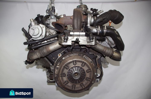 SILNIK SŁUPEK AUDI A4 B5 AKN