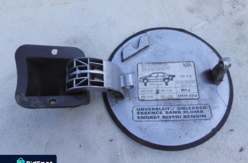 OPEL ASTRA II G KLAPKA WLEWU PALIWA SREBRNA POSIADAM 2 SZT