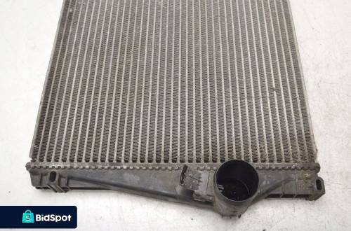 VOLVO XC90 2.4 D5 CHŁODNICA INTERCOOLER 30741579