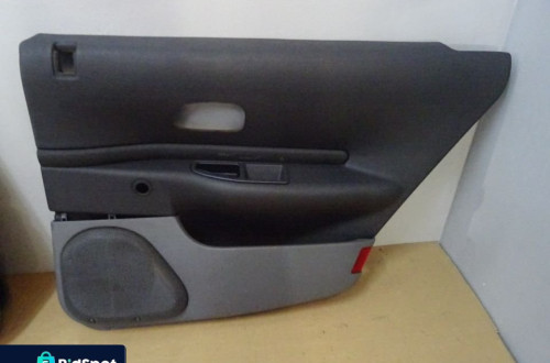 BOCZEK BOCZKI DRZWI RENAULT SAFRANE 91-96 NR371