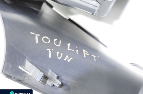 RAMKA OSŁONA ZMIANY BIEGÓW VW TOURAN I LIFT