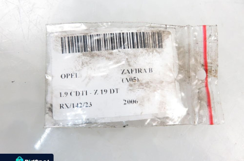 WTRYSKIWACZ OPEL ZAFIRA B 1.9 CDTI 0445110165
