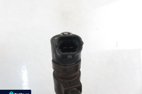 WTRYSKIWACZ OPEL ZAFIRA B 1.9 CDTI 0445110165