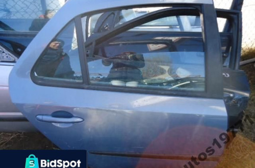 RENAULT LAGUNA II DRZWI PRAWY TYŁ TYLNE