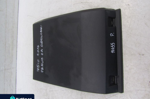 Iveco Daily 14-> listwa boczna lewa