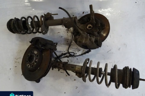 AMORTYZATOR PIASTA PRAWA OPEL MERIVA A 1.6 16V