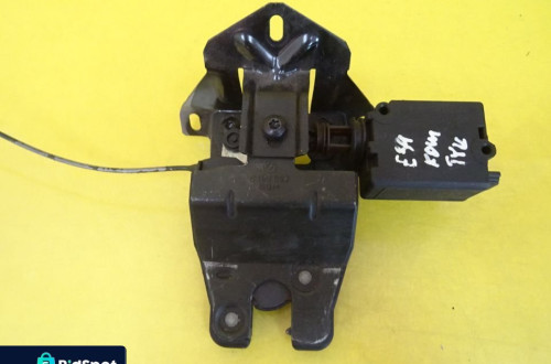 ZAMEK KLAPY BAGAŻNIKA BMW E39 KOMBI 8168892 NR39