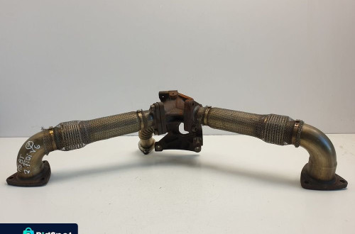 Audi A5 8T 2.7 TDI KOLEKTOR WYDECHOWY łącznik