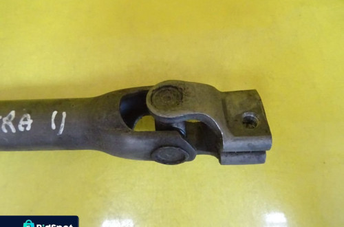 KRZYŻAK KOLUMNY KIREROWNICZEJ OPEL ASTRA II G NR235