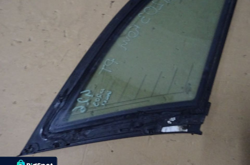 SZYBA KAROSERYJNA PRAWY TYŁ MERCEDES W203 KOMBI NR426