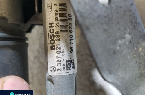 MECHANIZM WYCIERACZKI PRAWY PEUGEOT 3008