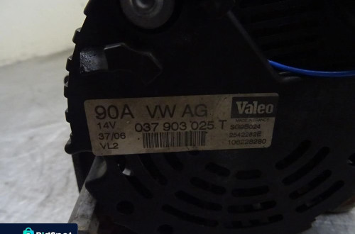 SEAT IBIZA III HB 3D 1.4B ALTERNATOR 037903025T