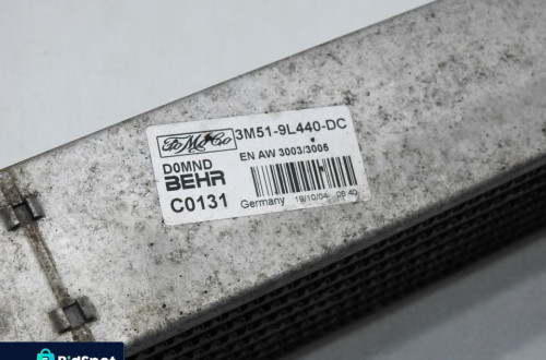 CHŁODNICA INTERCOOLER VOLVO V50 2.5 T5