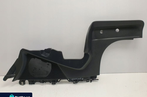 Mercedes C207 A207 PAWA OSŁONA BAGAŻNIKA Boczek