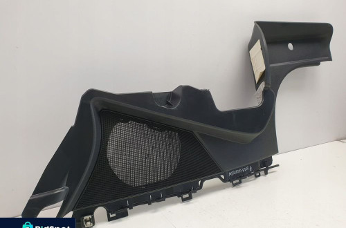 Mercedes C207 A207 PAWA OSŁONA BAGAŻNIKA Boczek