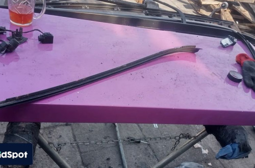 bmw e91 e90 listwa ozdobna szyby przod przedniej prawa
