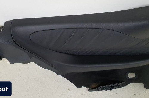 TAPICERKA BOCZEK LEWY TYŁ MERCEDES W209