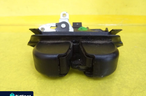 ZAMEK KLAPY BAGAŻNIKA AUDI A4 B5 LIFT KOMBI 8D9827520A NR175