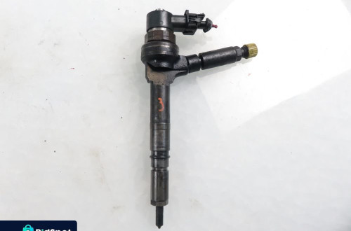 WTRYSKIWACZ OPEL ASTRA H 1.7 CDTI  0445110175