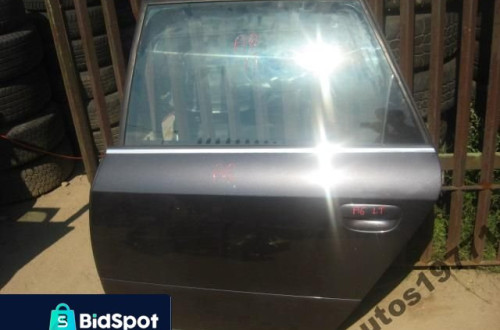 AUDI A6 KOMBI 00r. DRZWI LEWY TYŁ TYLNE
