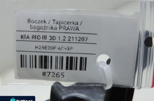 TAPICERKA BAGAŻNIKA PRAWY TYŁ KIA RIO III 3D