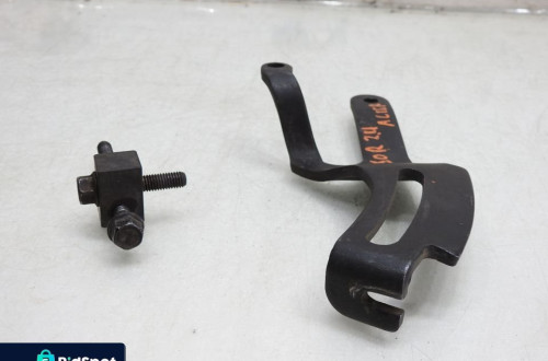 NAPINACZ PASKA ALTERNATORA KIA SORENTO I 2.4 B