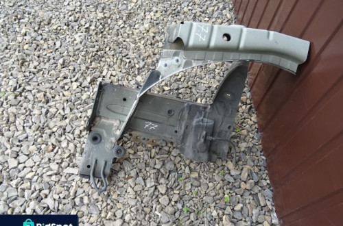 ĆWIARTKA PODŁUŻNICA LEWA PRZÓD RENAULT MEGANE II CC 02-05 NV676 NR77